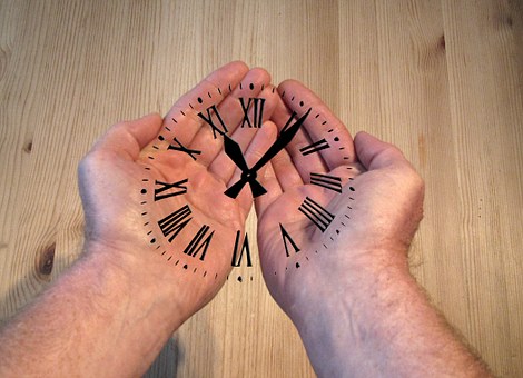 manos reloj